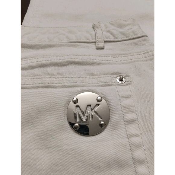 Michael Kors Women Size 10 Mid Rise Flared Leg White Denim Jeans Silver Accents - Picture 9 of 16